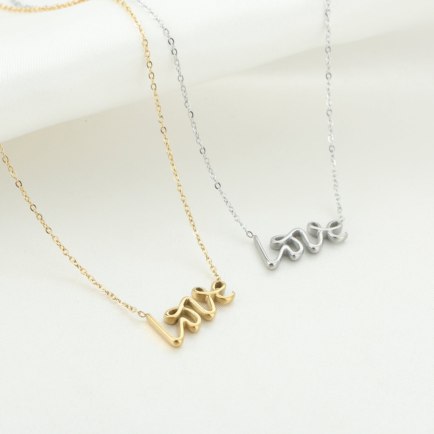 Ketting Love  - zilver